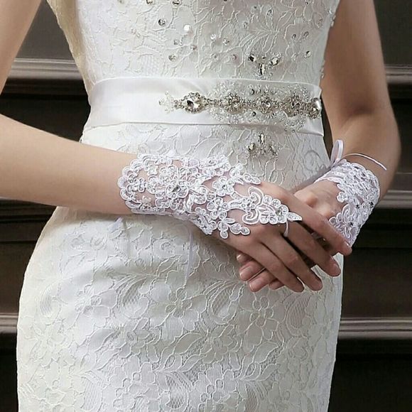 Dresses & Skirts - Lace Fingerless Bridal Gloves Elegant Short Paragr